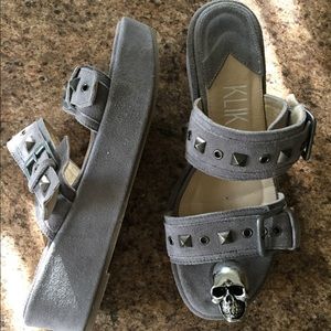Klik sandles